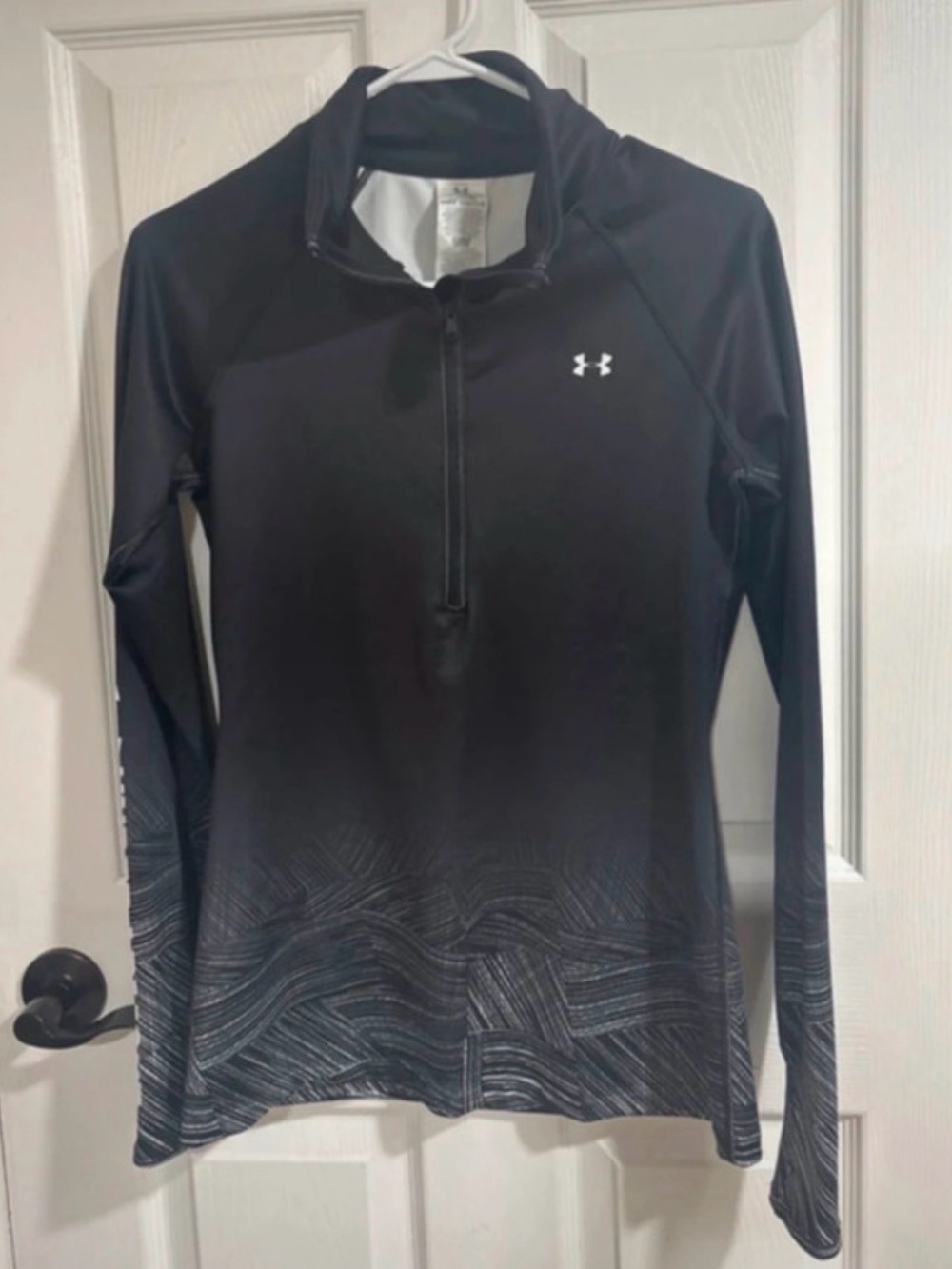 Under Armour Black Women's Quarter-Zip Long Sleeve Top with Patterned Hem